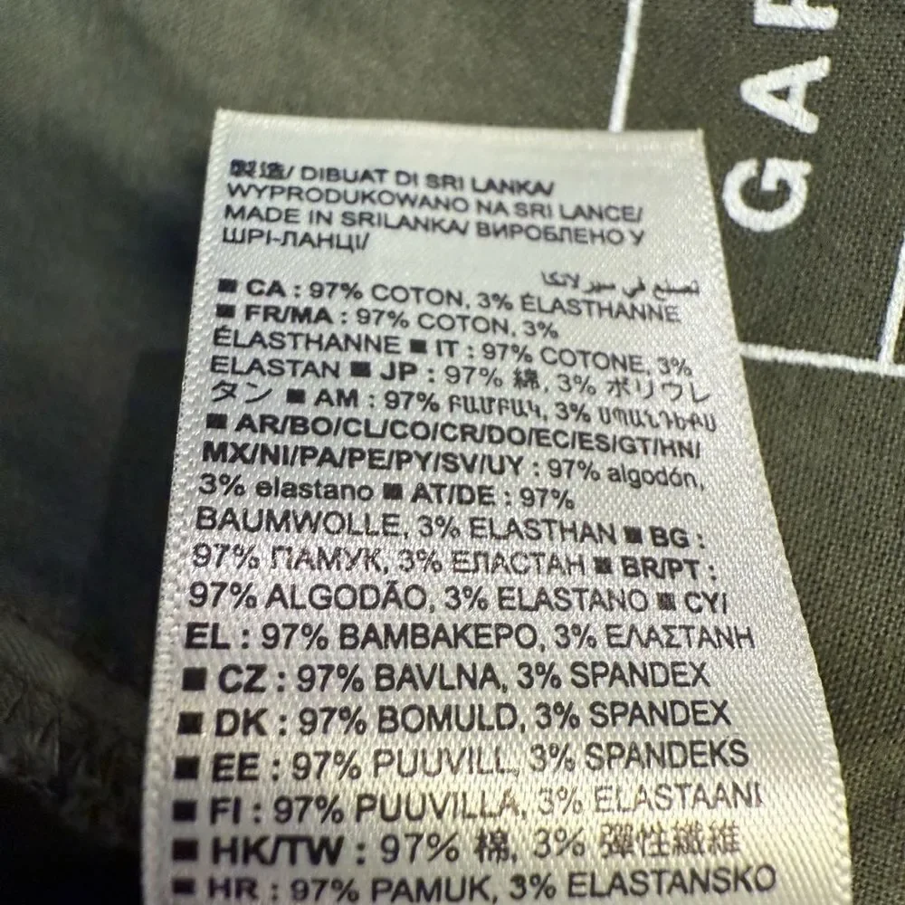GAP woman’s Green Cargo Skirt NWT - Picture 3 of 6